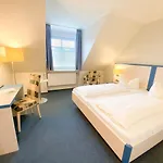 Wikingerhof 3* Kropp