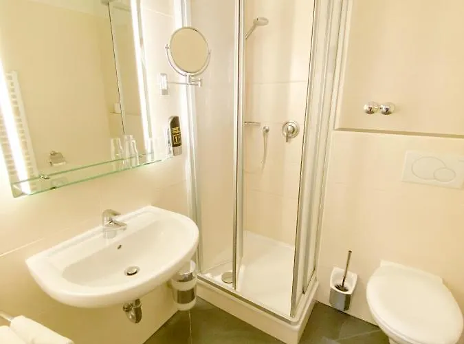 فندق Wikingerhof Kropp