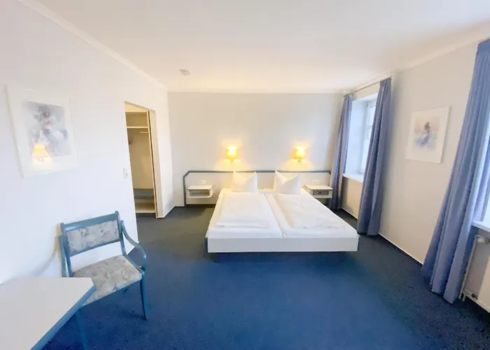 Wikingerhof فندق Kropp